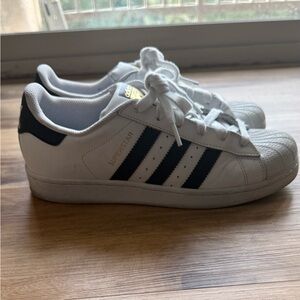 Adidas superstar. Great condition.